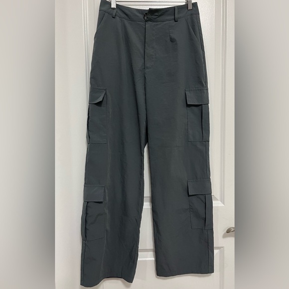 SHEIN Gray Cargo Pants Women’s Size M Utility Straight Leg - Picture 2 of 11